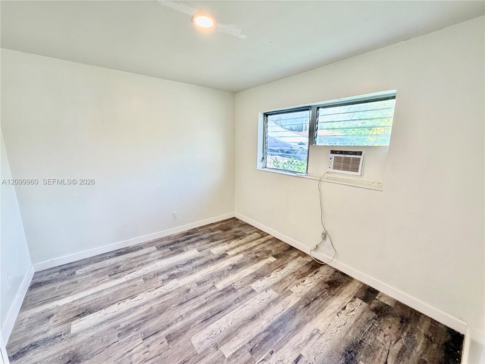 842 Nw 8th Street 4 Property Photo 8