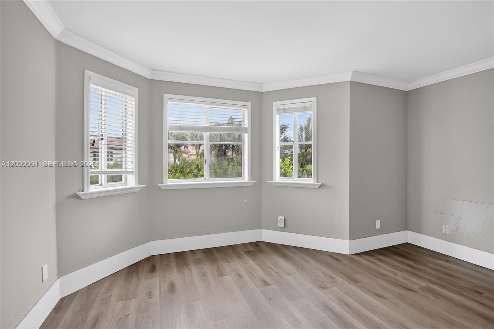 10755 Sw 17th Place Property Photo 22