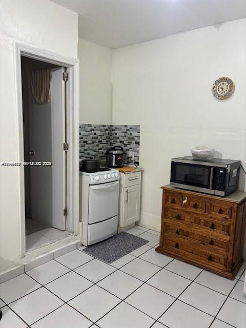5852 Sw 147th Place B Property Photo 7