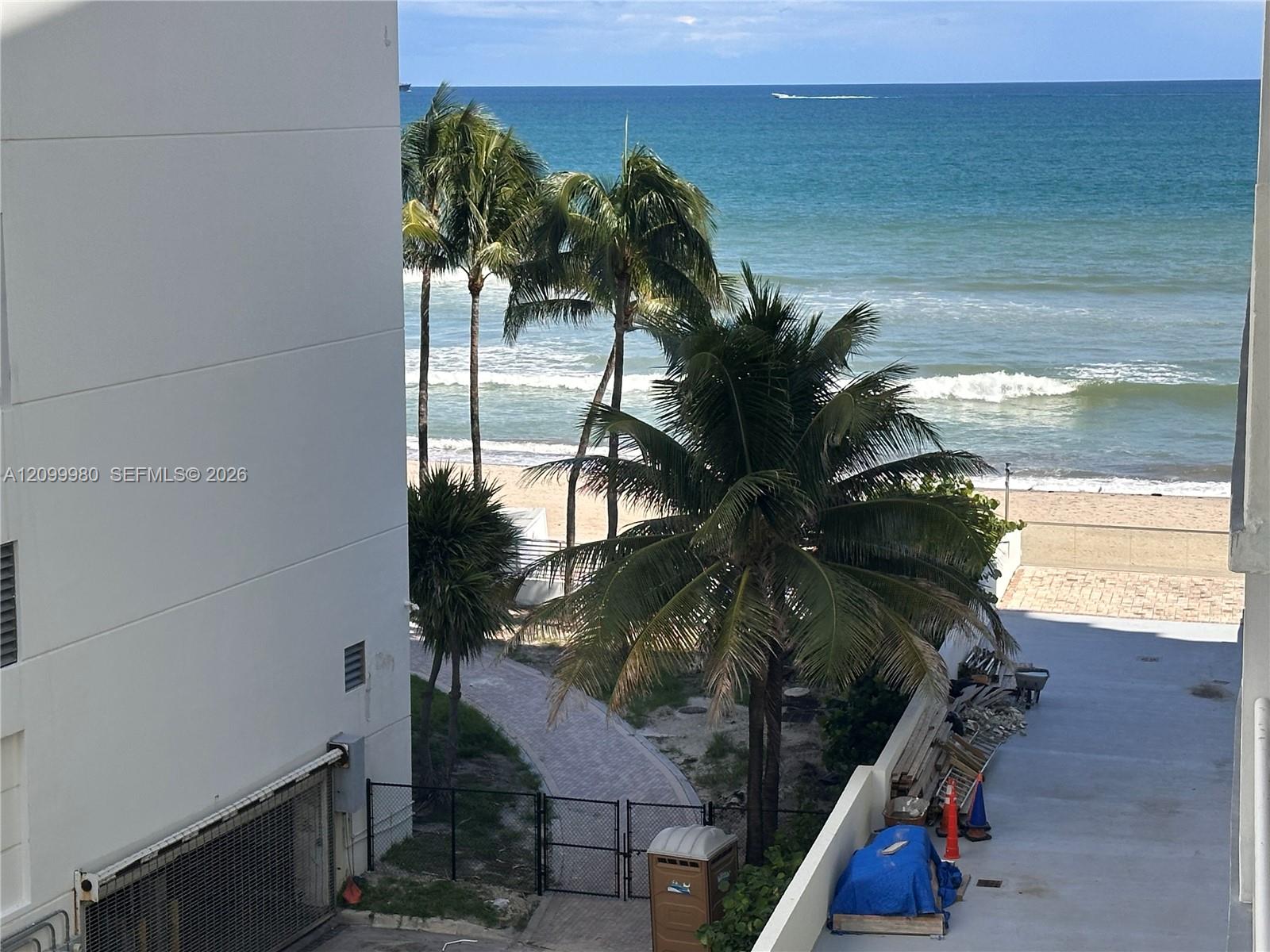 3725 S Ocean Drive 509 Property Photo 8