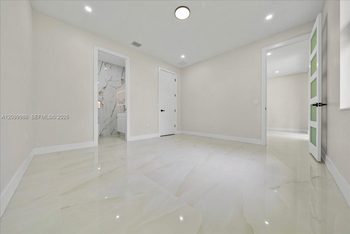 1025 Marshall Avenue S Property Photo 18