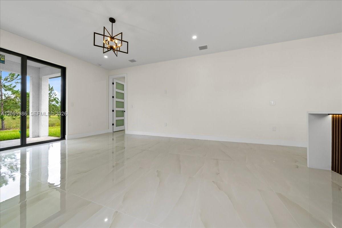1025 Marshall Avenue S Property Photo 22