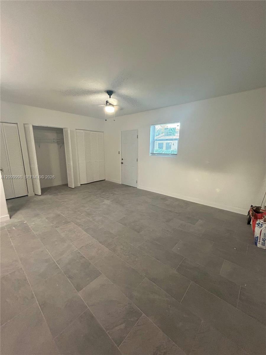 1220 Ne 110th Terrace C Property Photo 5