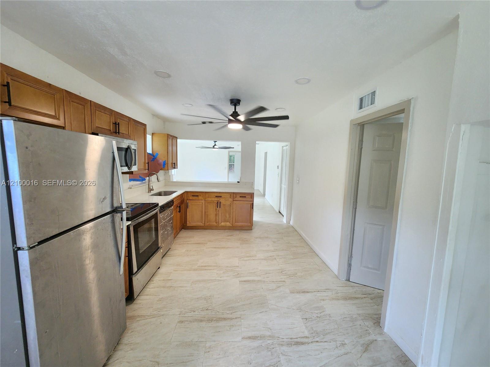 1901 N 49th Street Property Photo 7