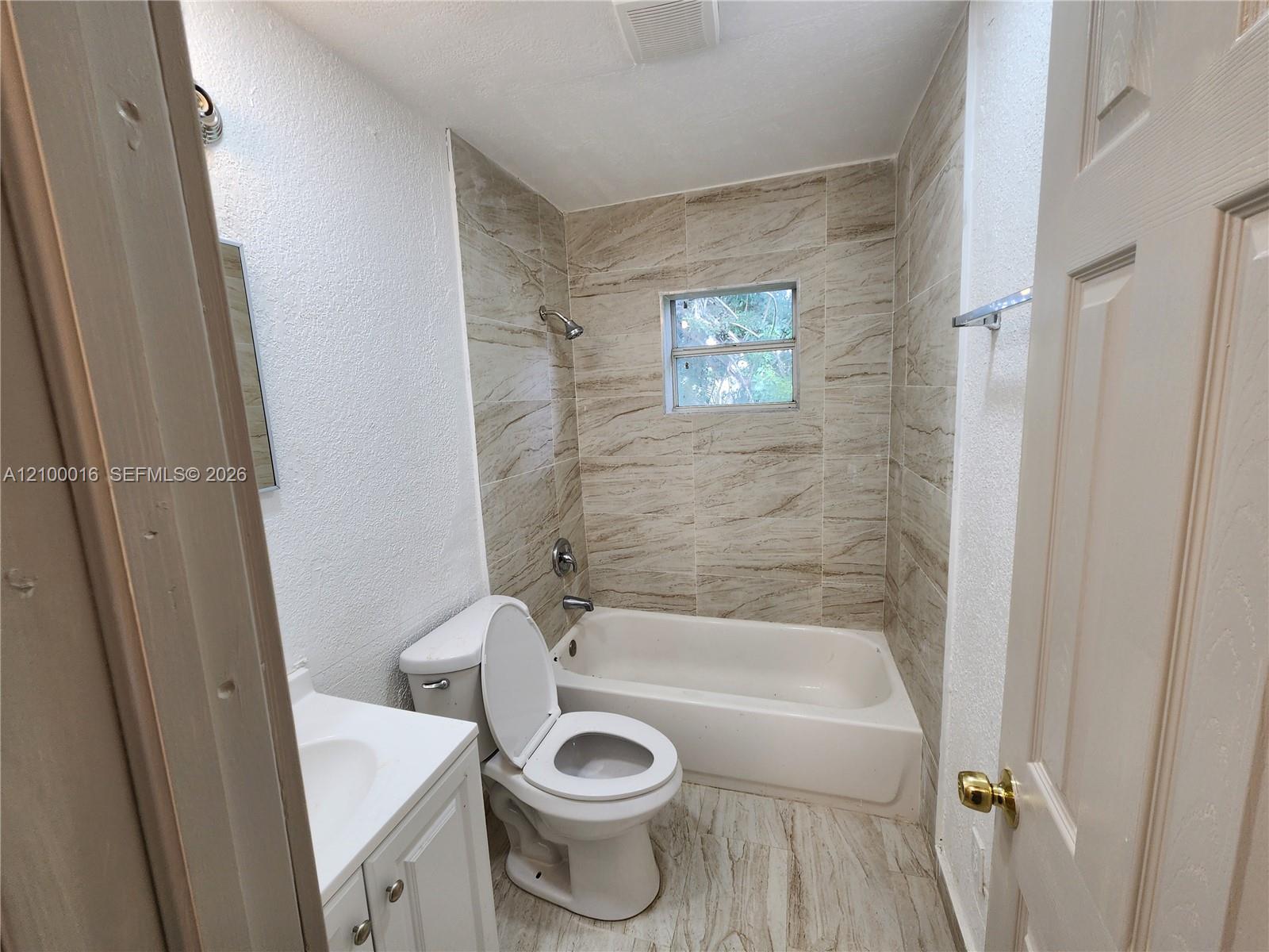 1901 N 49th Street Property Photo 13