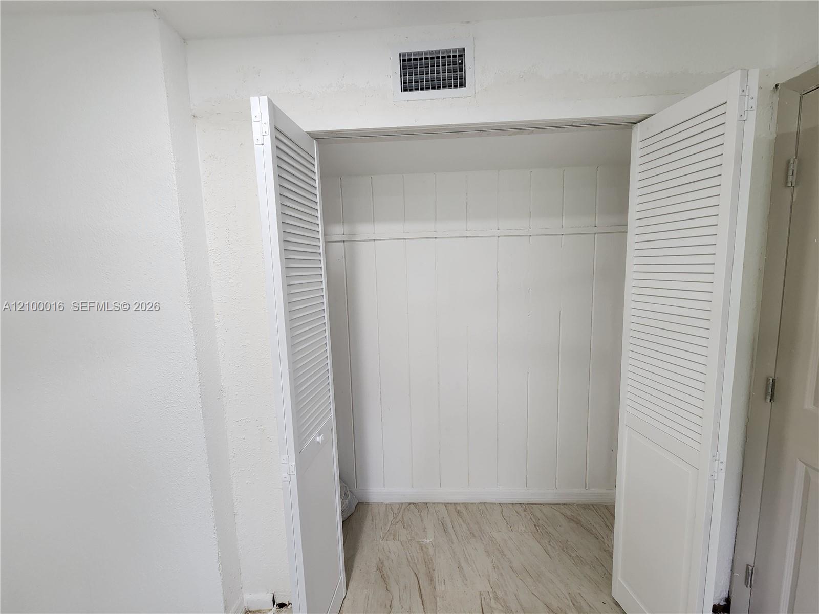 1901 N 49th Street Property Photo 15