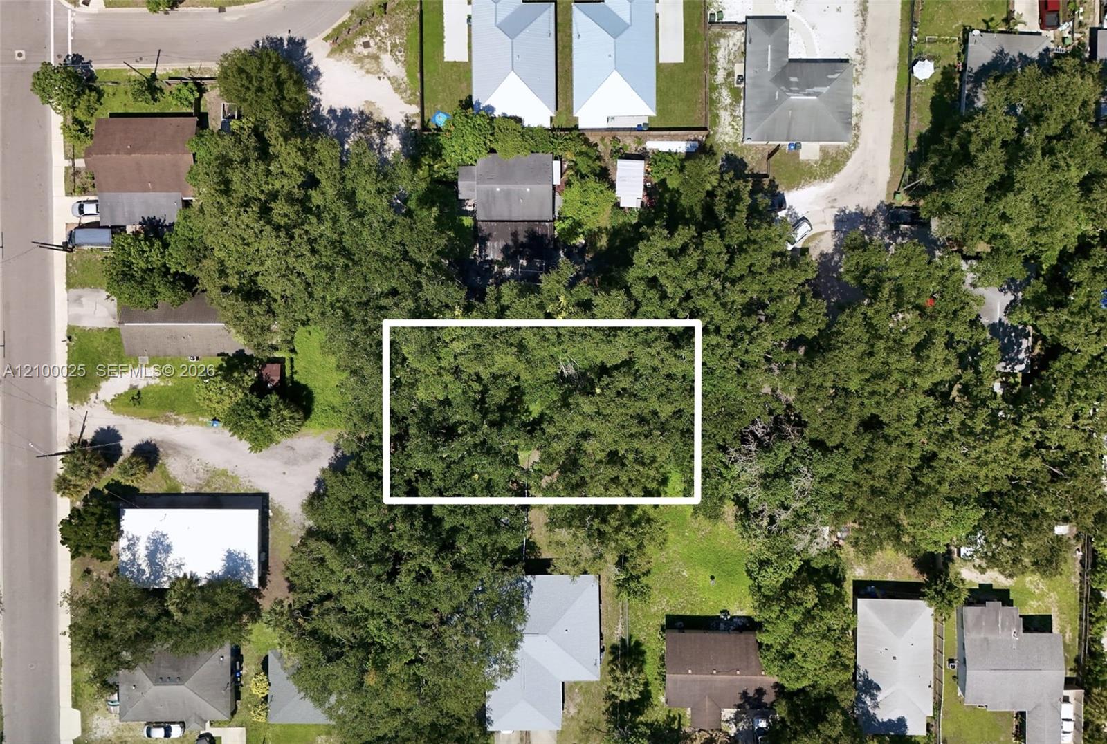 1009 4th Street E Property Photo 1