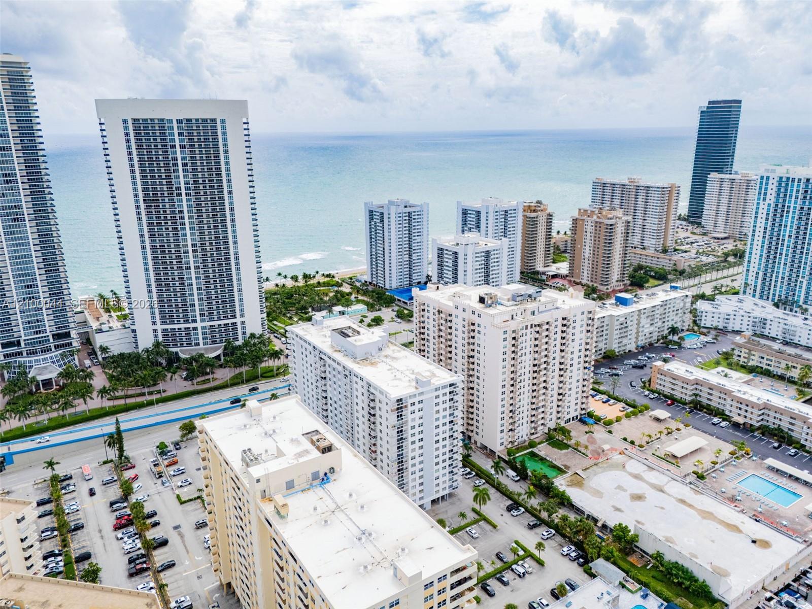 1849 S Ocean Drive 1606 Property Photo 1