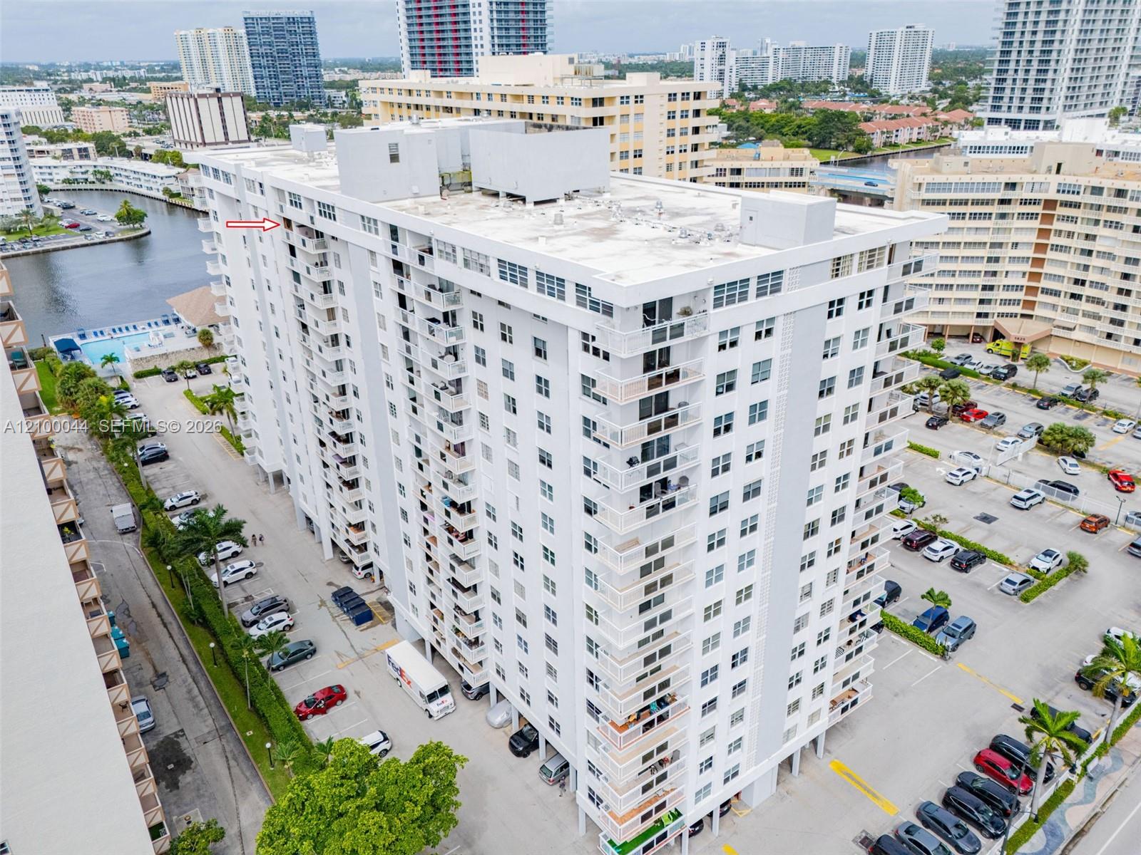1849 S Ocean Drive 1606 Property Photo 2