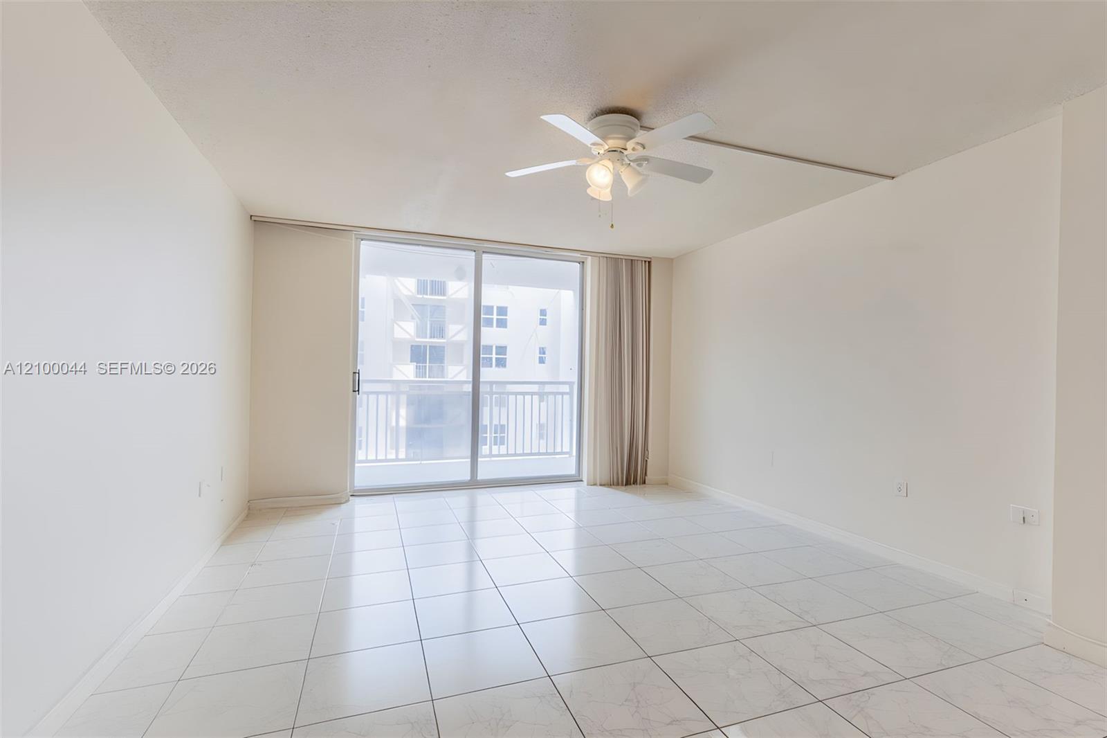 1849 S Ocean Drive 1606 Property Photo 12