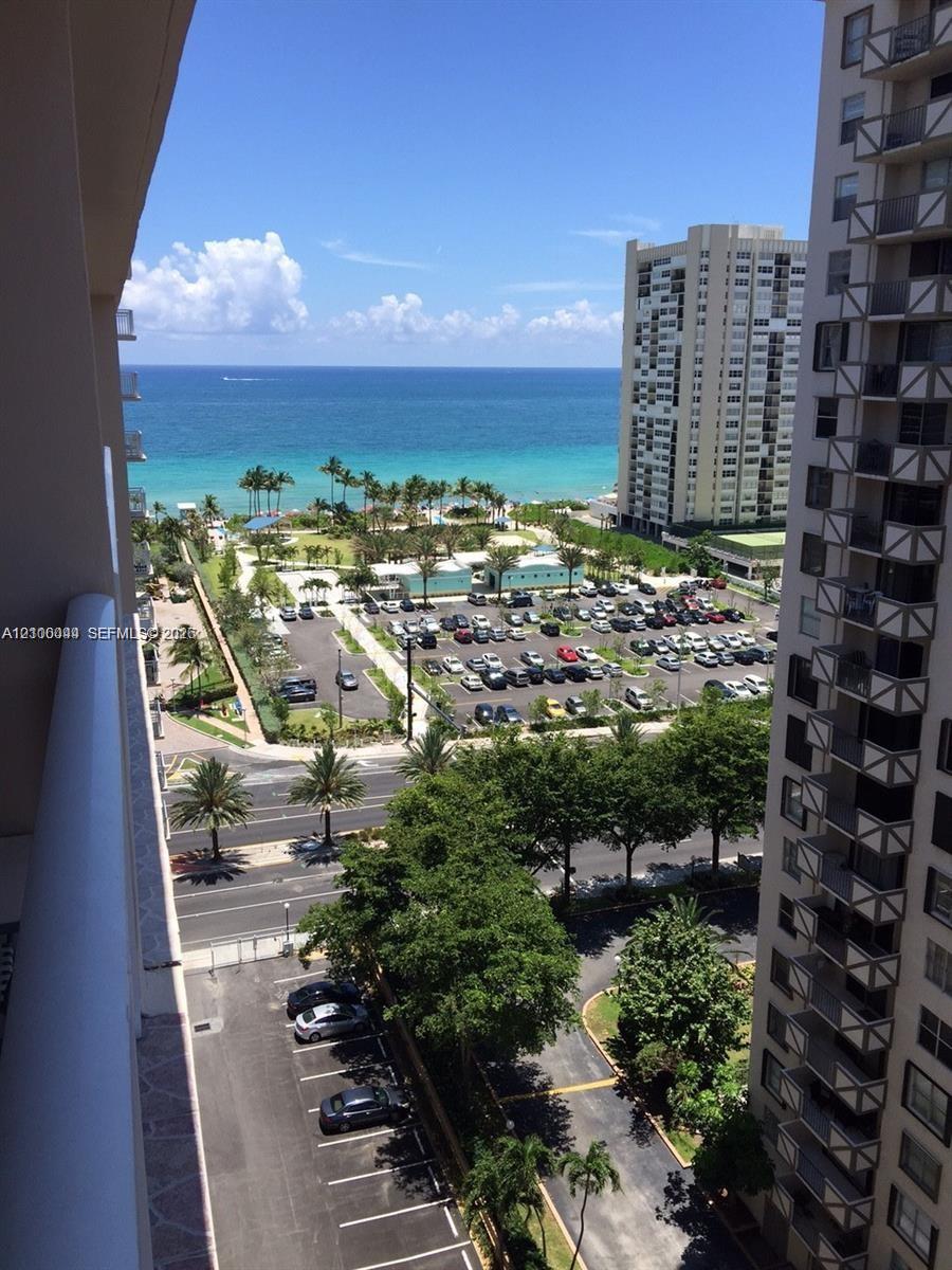 1849 S Ocean Drive 1606 Property Photo 18