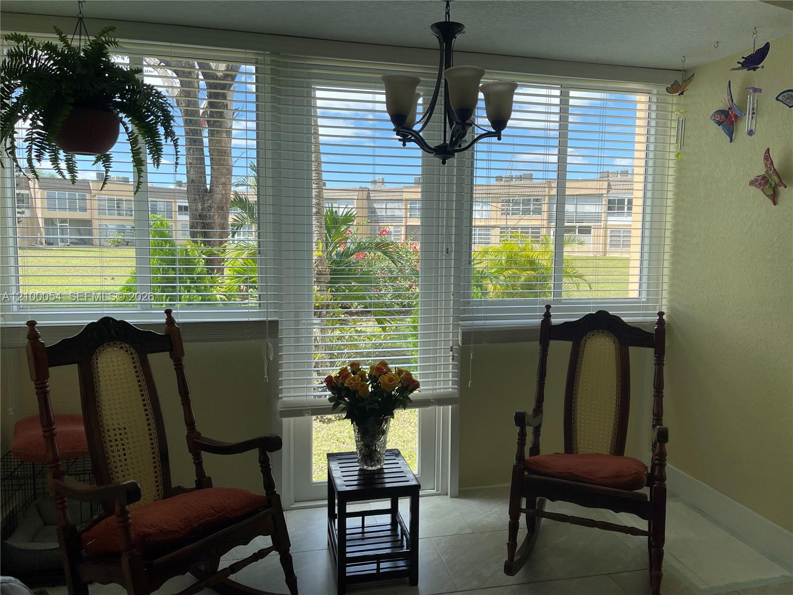 9041 Sunrise Lakes Boulevard 108 Property Photo 1