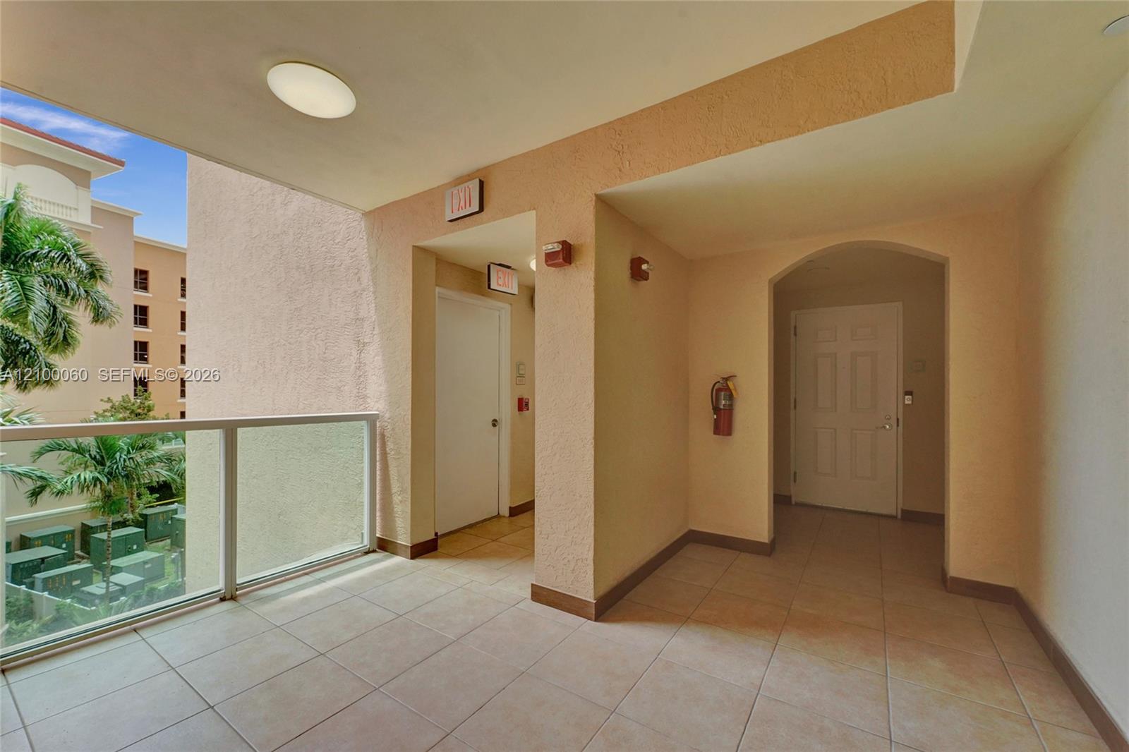 3330 Ne 190th Street 410 Property Photo 10