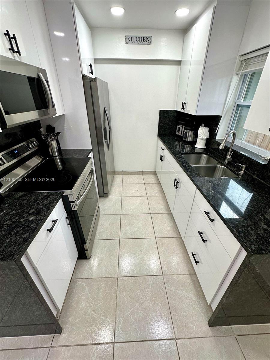 1063 Concert Way Property Photo 14