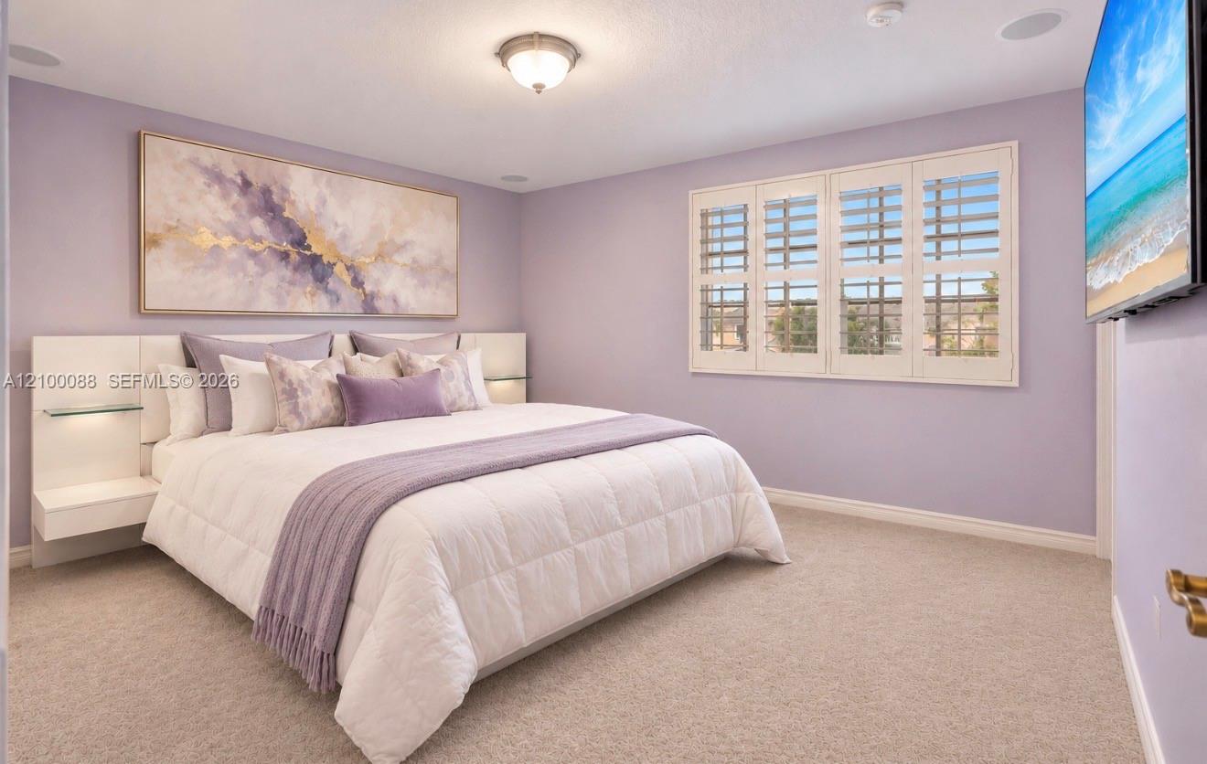 5929 Royal Way 5929 Property Photo 10