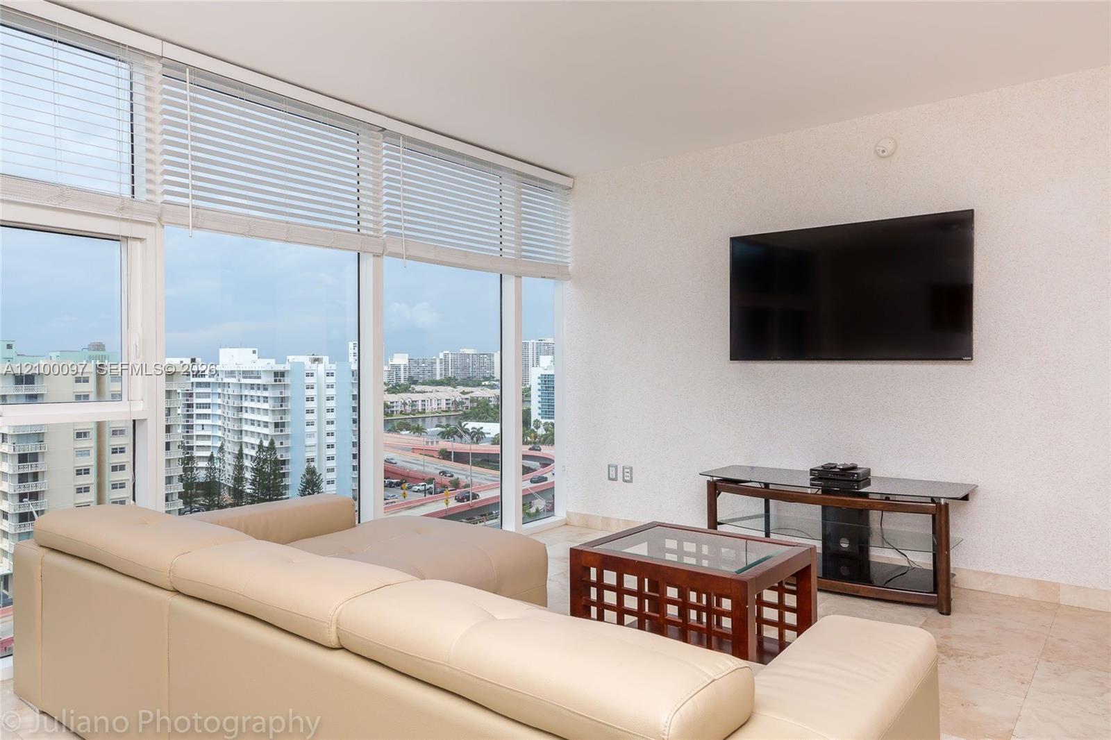 1830 S Ocean Drive 1107 Property Photo 4