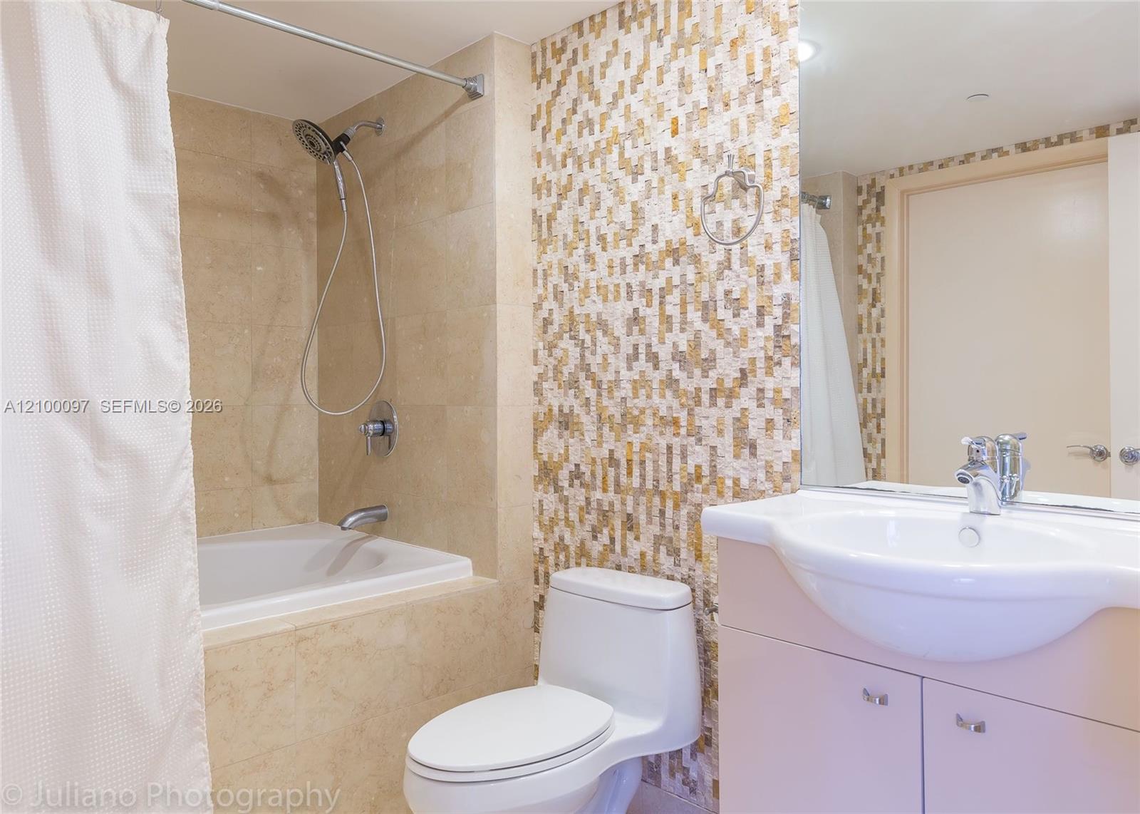 1830 S Ocean Drive 1107 Property Photo 15