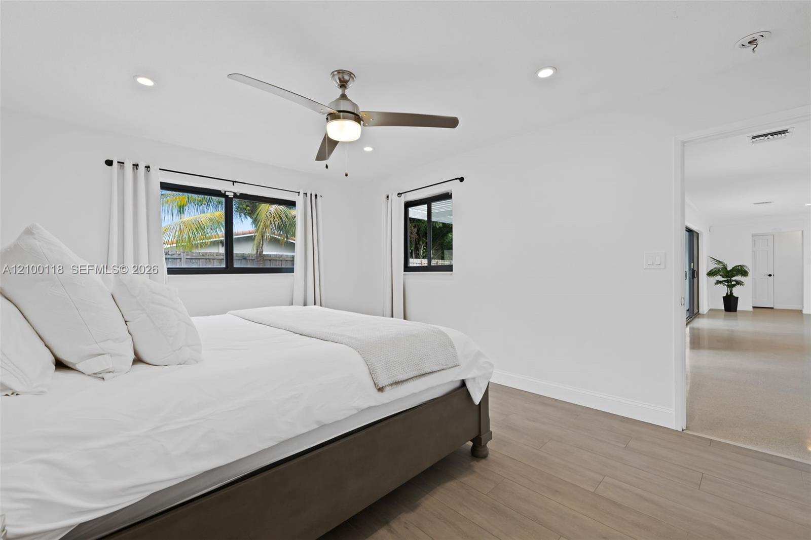 2091 Ne 55th Street Property Photo 18