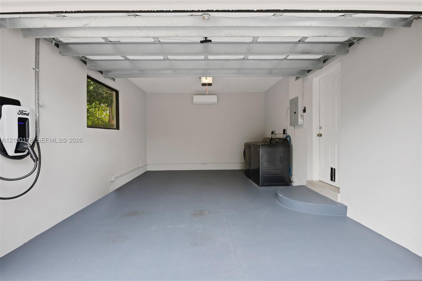 2091 Ne 55th Street Property Photo 30