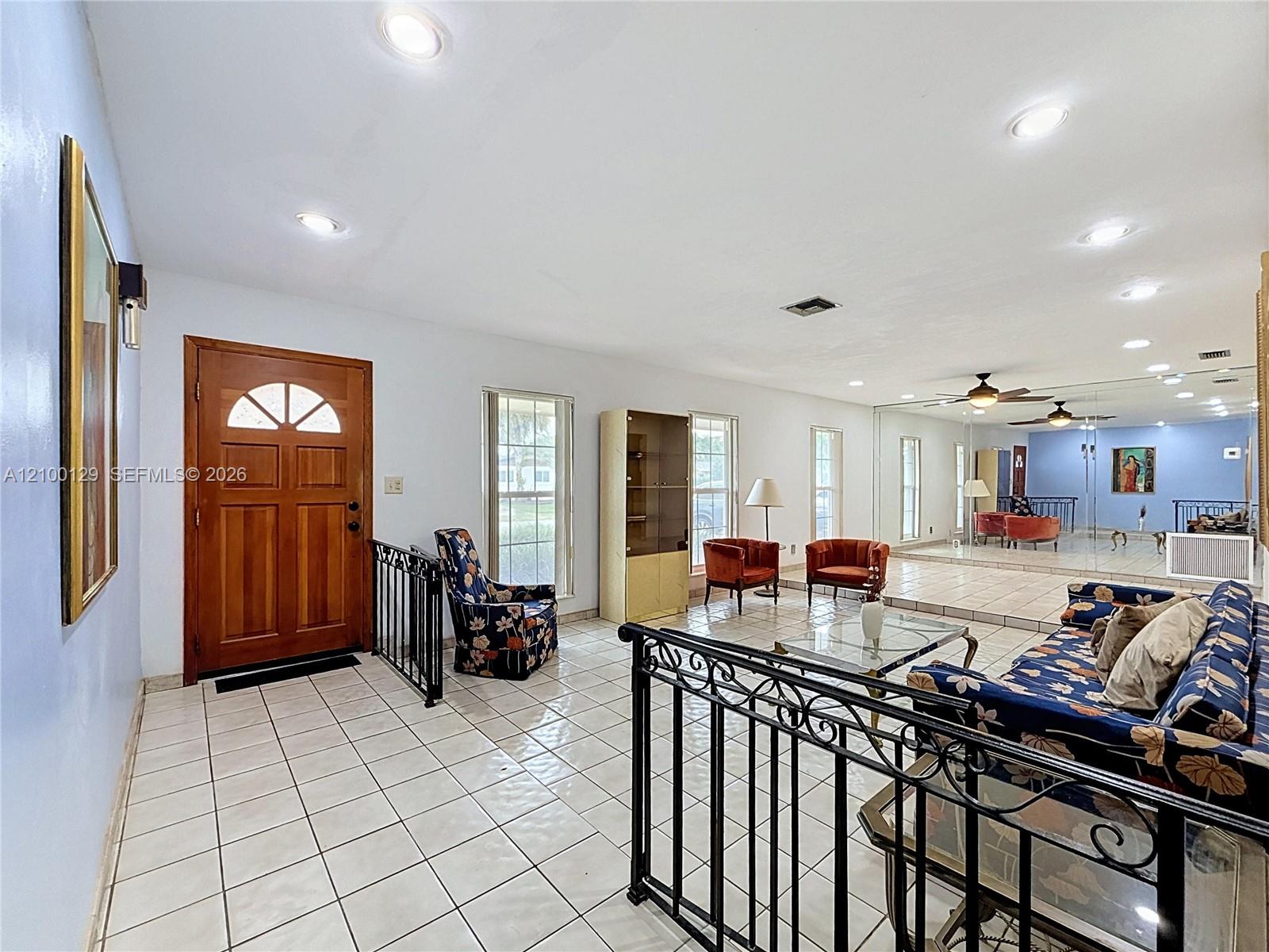 14523 Sw 84th Street Property Photo 3