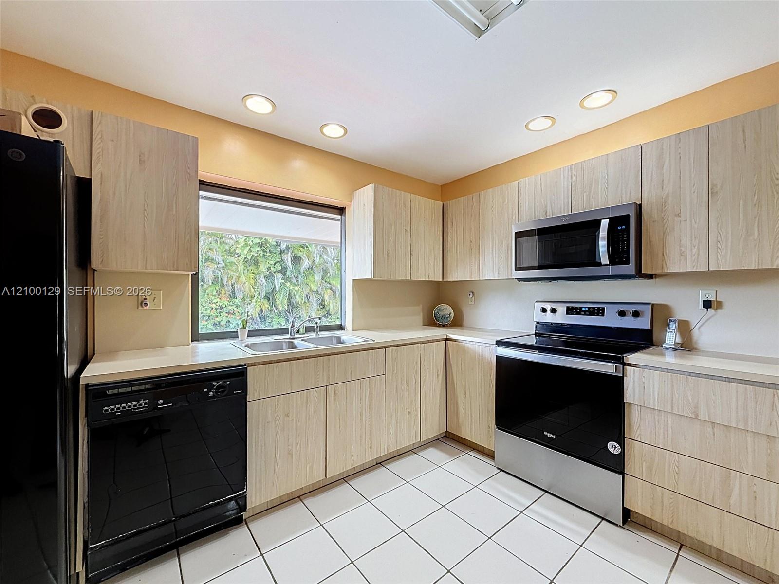 14523 Sw 84th Street Property Photo 10
