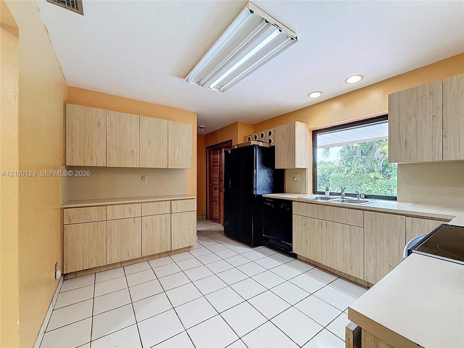 14523 Sw 84th Street Property Photo 11