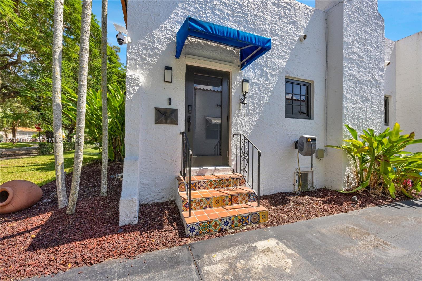504 Majorca Avenue Property Photo 2