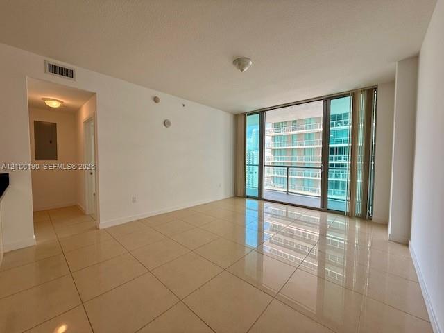79 SW 12th Street 2308-S Property Photo 1