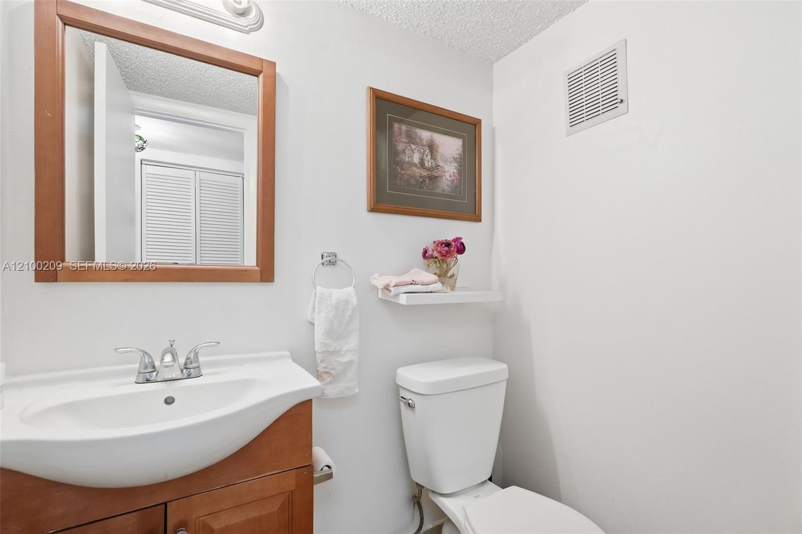 181 Newport K 181 Property Photo 9