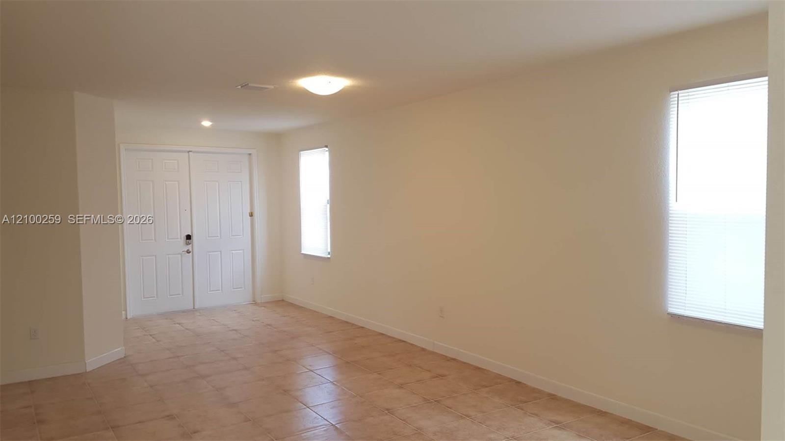 10554 W 35th Lane 10554 Property Photo 3