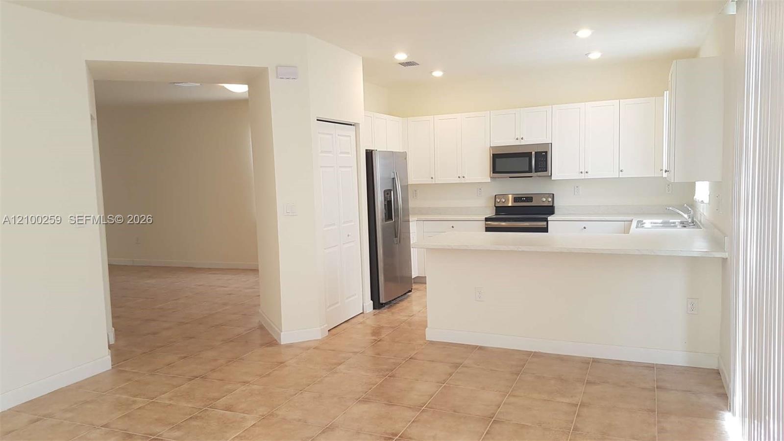 10554 W 35th Lane 10554 Property Photo 5