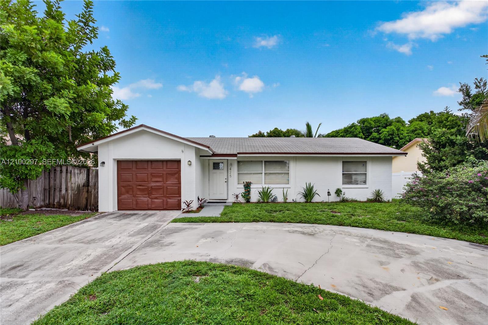 425 NW 18th Court