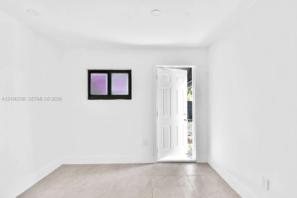 1102 Nw 103rd Street Property Photo 21