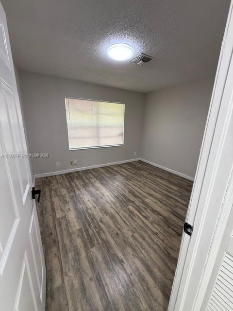 156 Nw 12th Street 3 Property Photo 1
