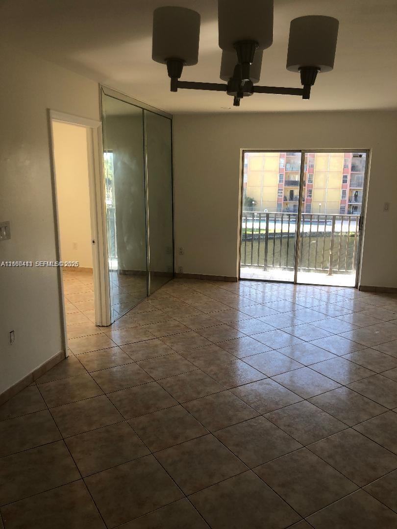 4709 Nw 7th Street 306-9 Property Photo 5