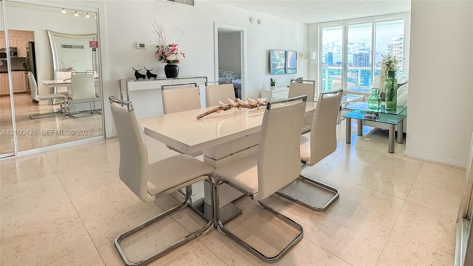 3901 S Ocean Drive 12p Property Photo 4