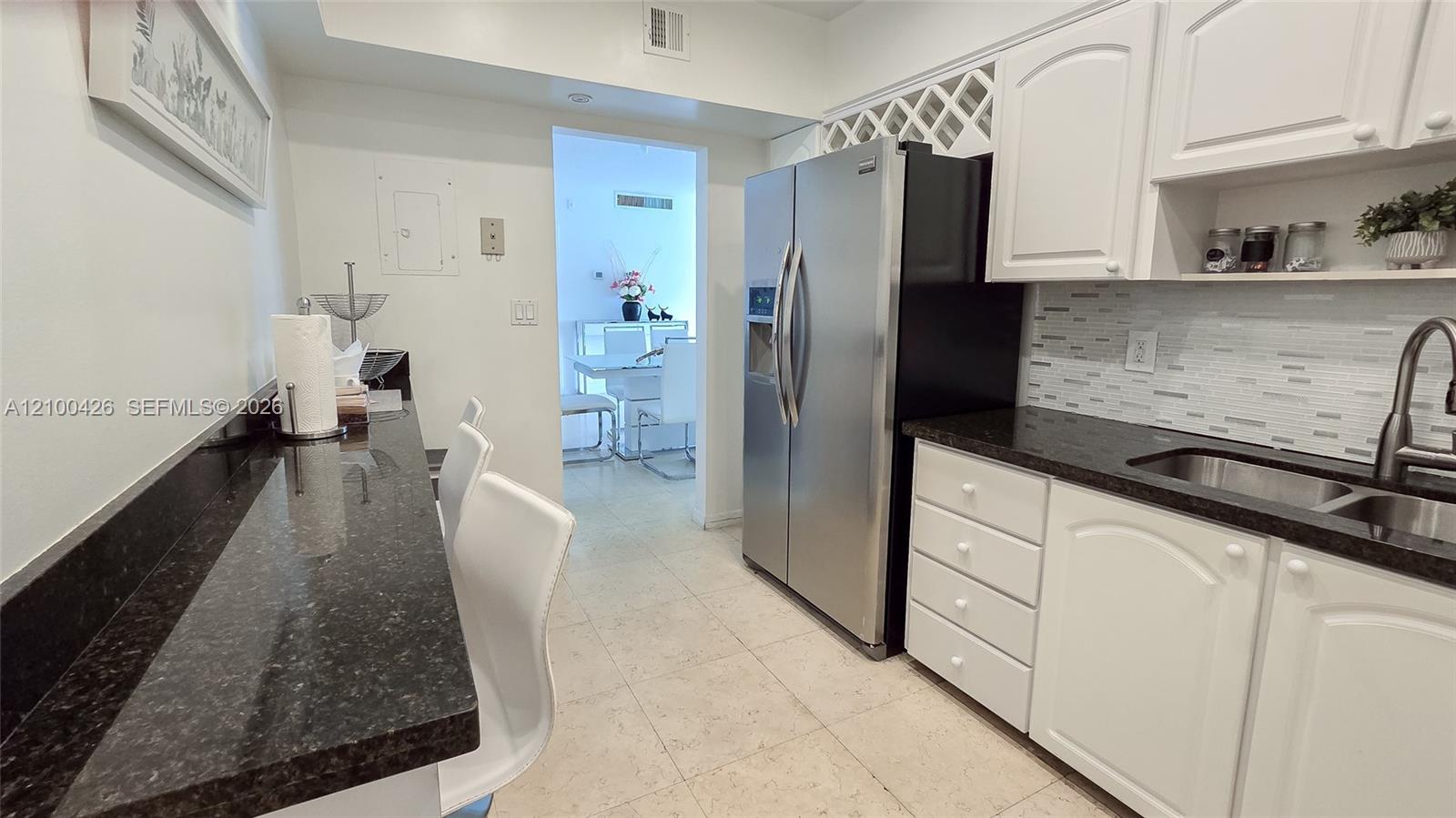 3901 S Ocean Drive 12p Property Photo 11