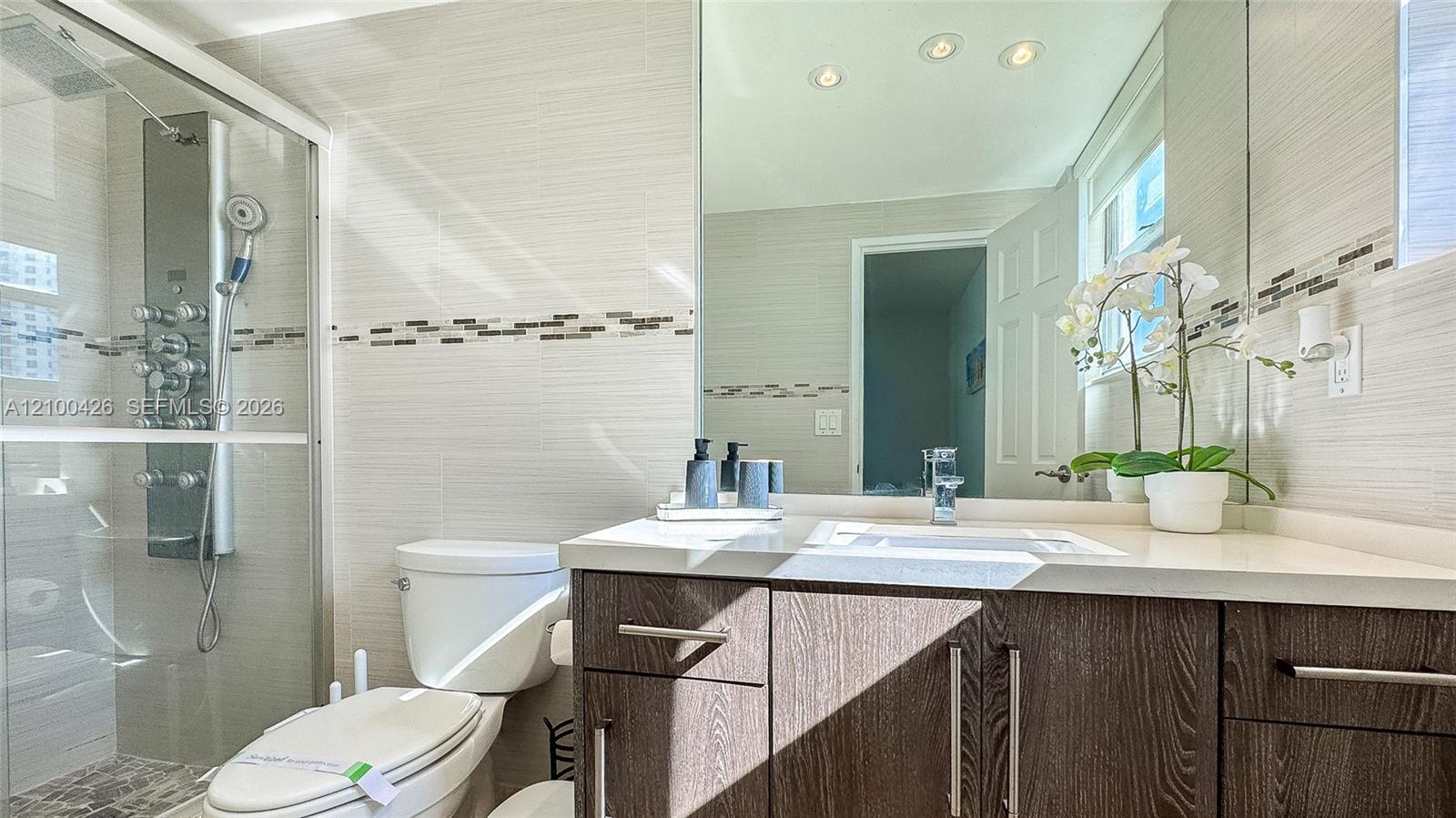 3901 S Ocean Drive 12p Property Photo 23