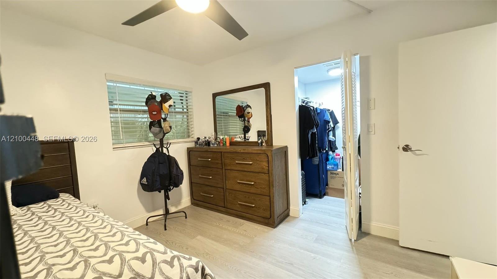 1800 N Lauderdale Avenue 1117 Property Photo 12