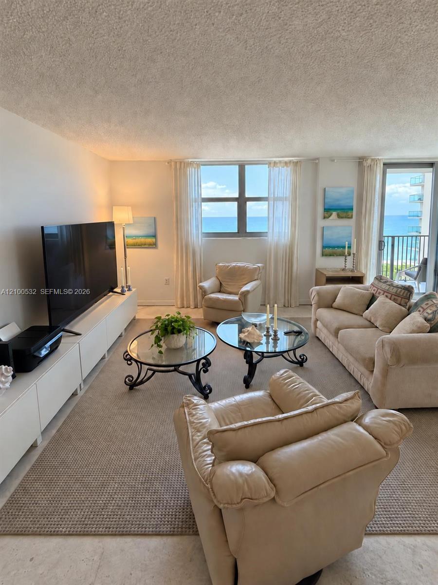 9273 Collins Avenue 912 Property Photo 8