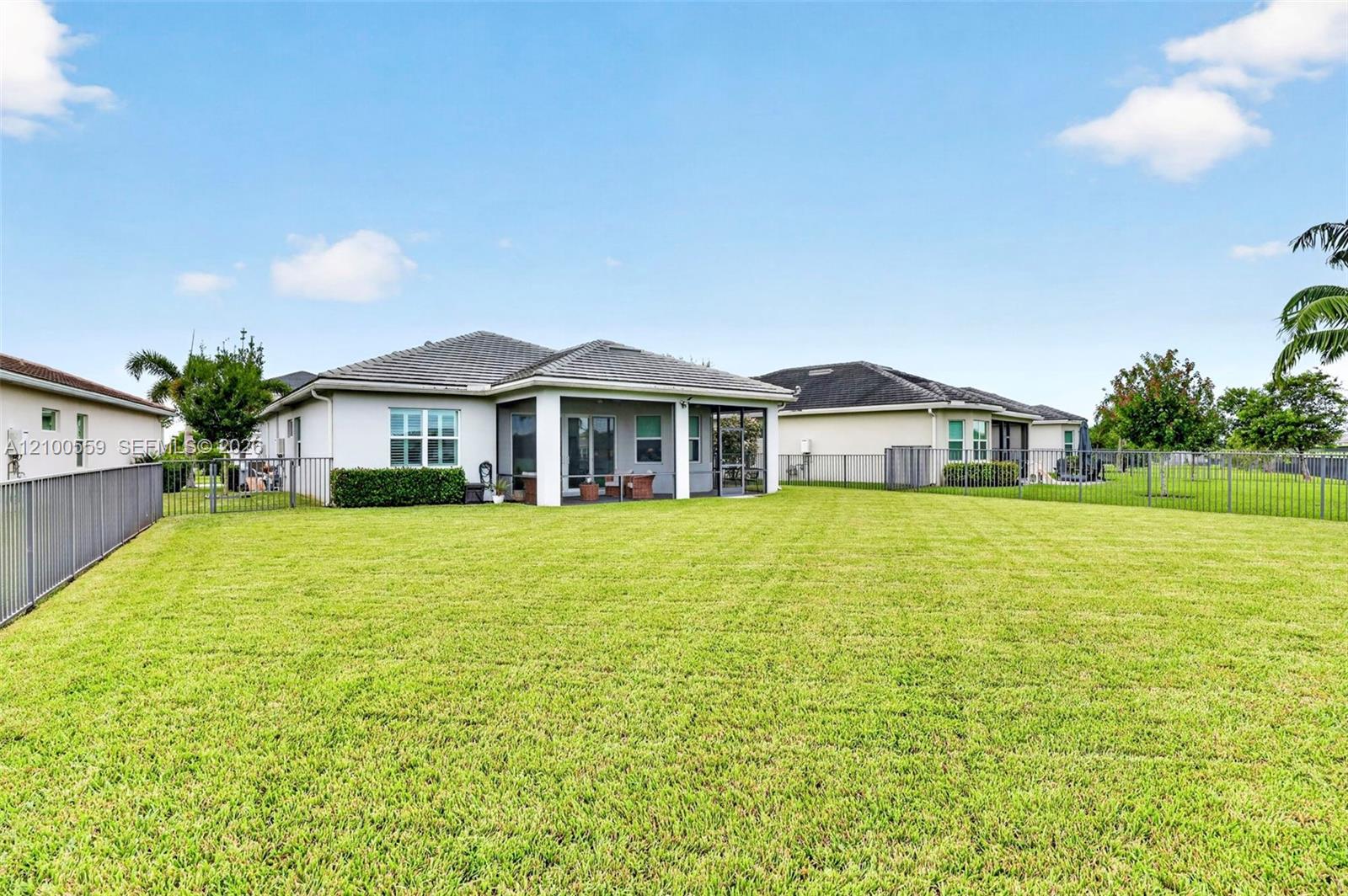 15672 Goldfinch Circle Property Photo 41