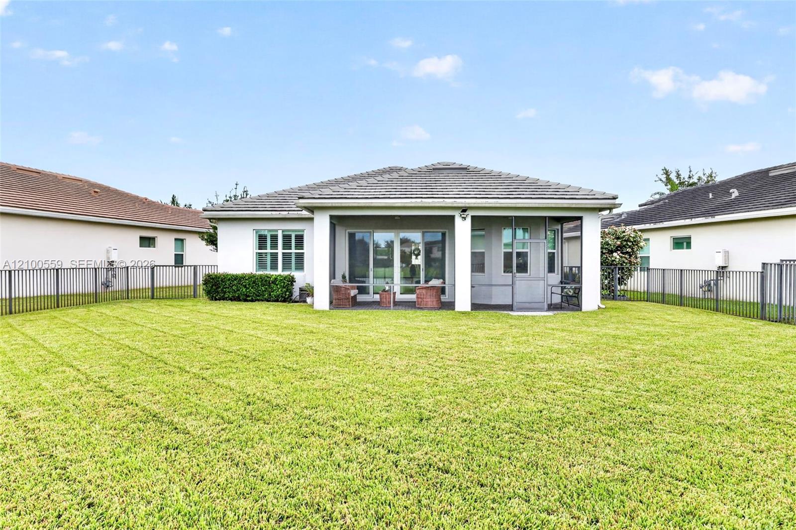 15672 Goldfinch Circle Property Photo 42