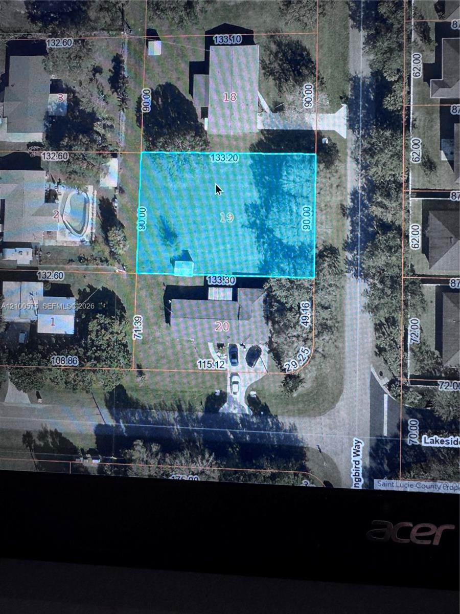 5211 Hummingbird Way Property Photo 1