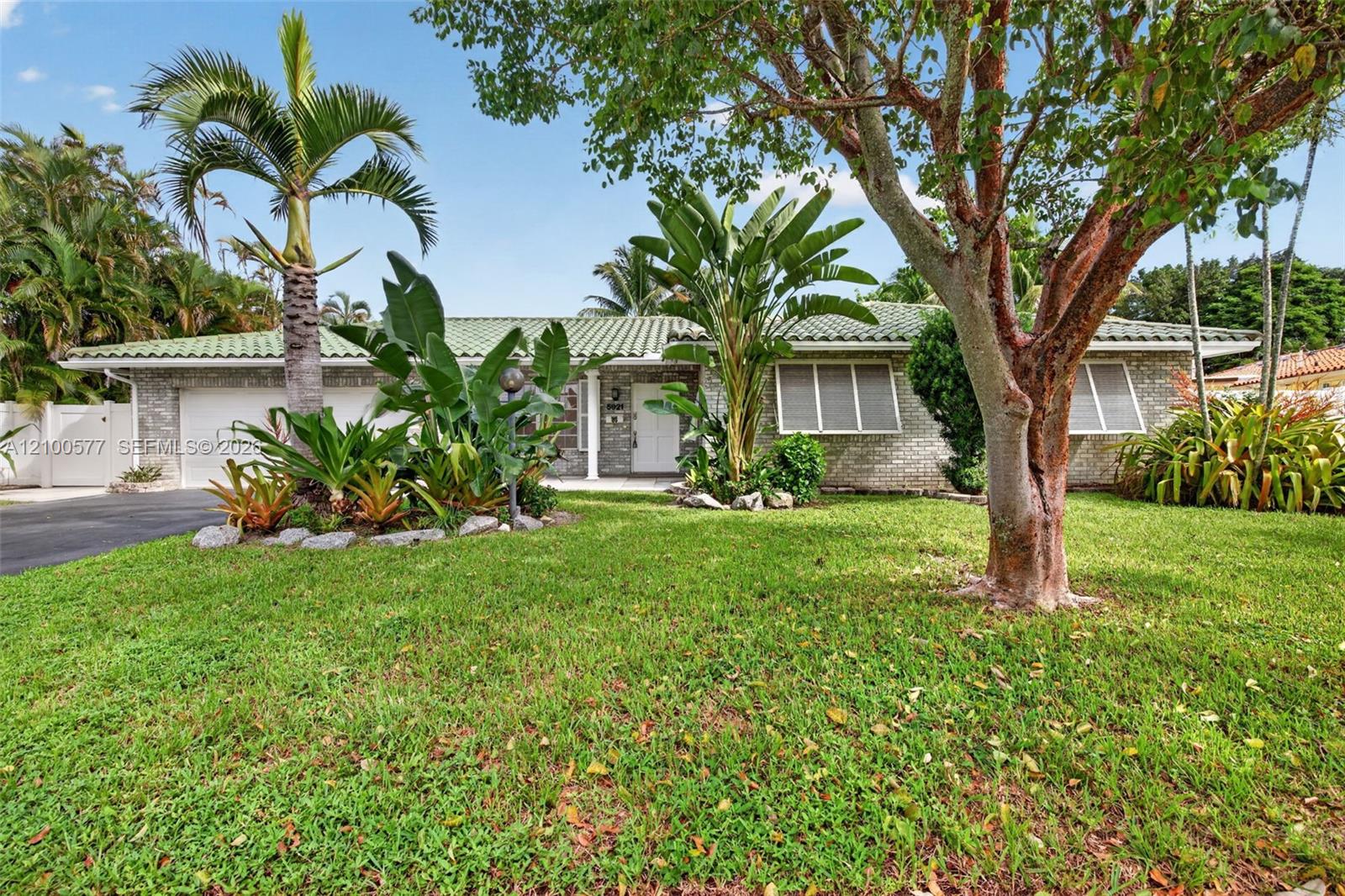 5921 Sw 15th Street Property Photo 1
