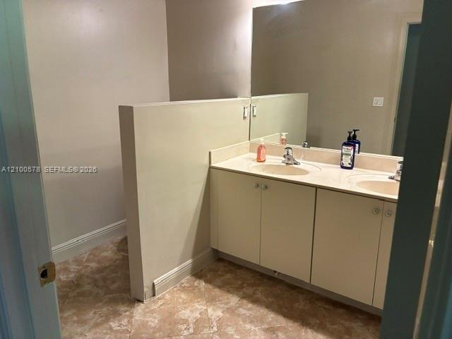 2551 Sw 99th Way Property Photo 10