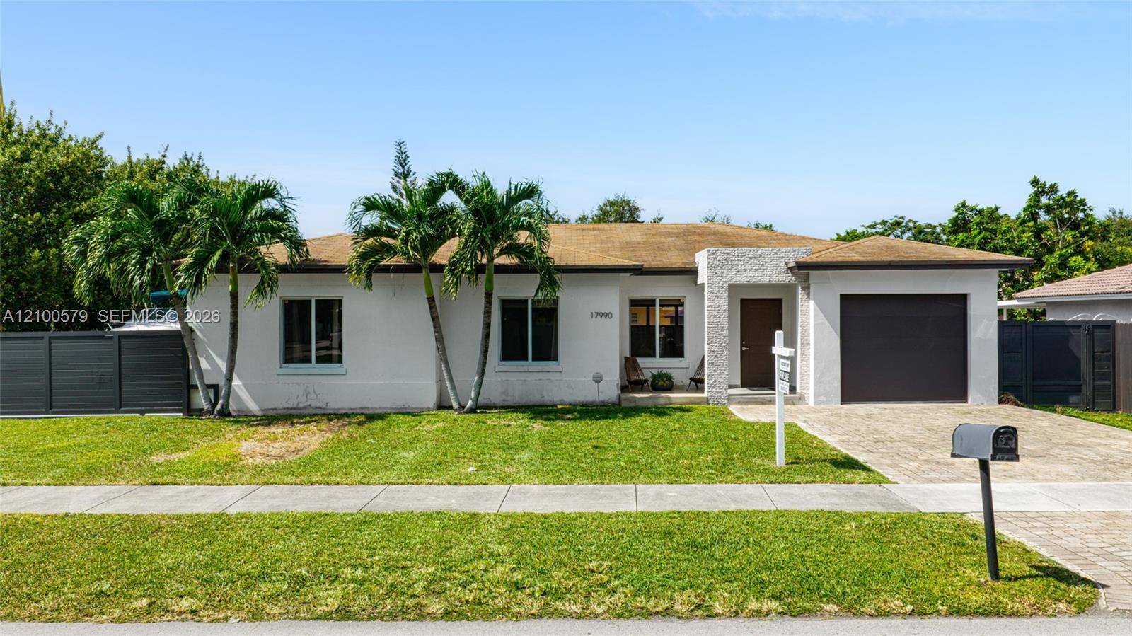 17990 Sw 113th Court Property Photo 1