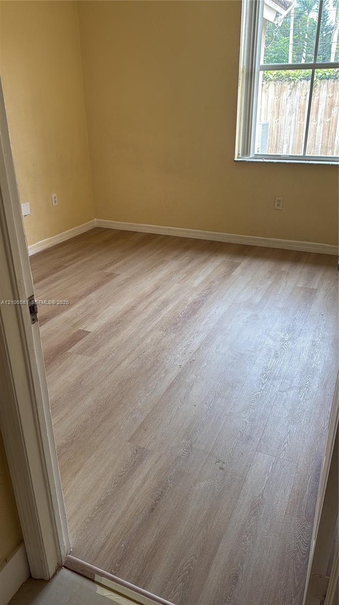 645 E Mowry Court Property Photo 8