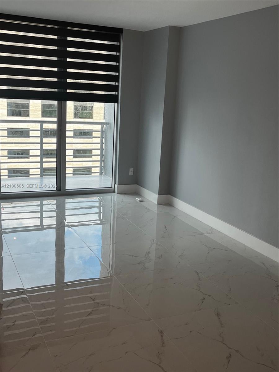335 S Biscayne Boulevard 3500 Property Photo 4