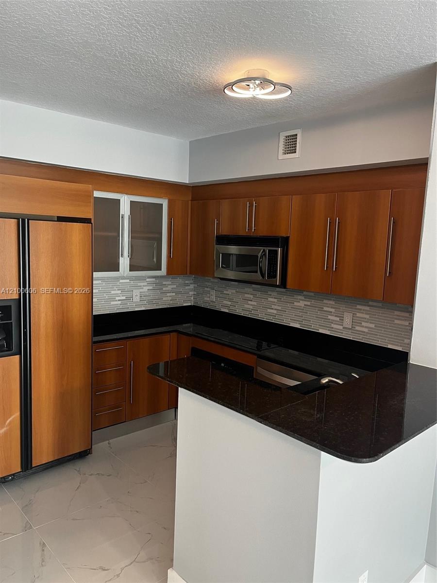 335 S Biscayne Boulevard 3500 Property Photo 6