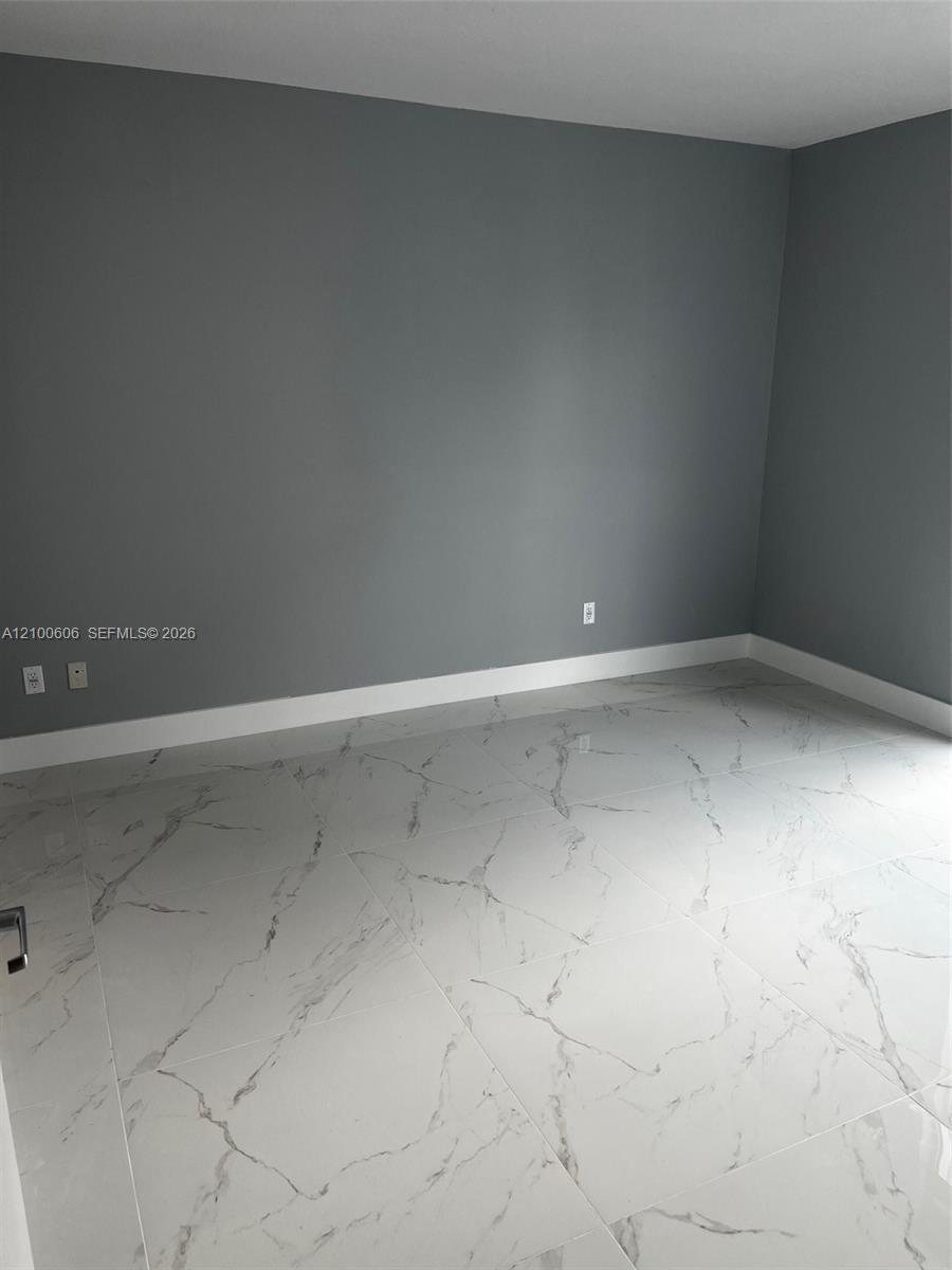 335 S Biscayne Boulevard 3500 Property Photo 9